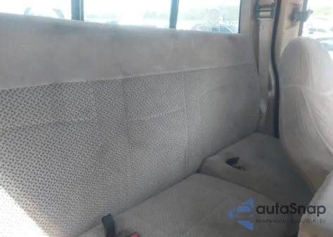 1999 Ford F-150 Lariat/Work Series/Xl/Xlt from USA, damaged, VIN 1FTRX17W6XNB42207